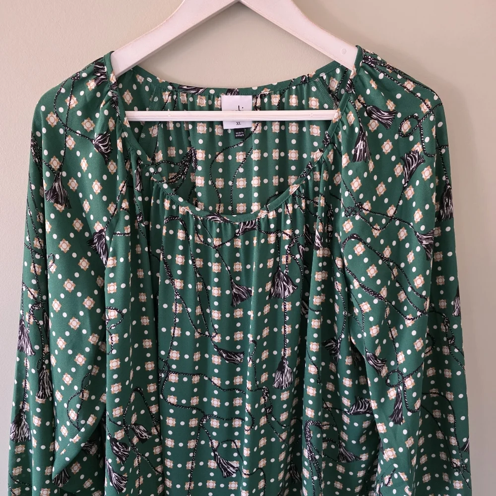 Cabi XL Bohemian Peasant Spring Loose Fit Smocked Cuffs Voyager Blouse - Picture 4 of 14
